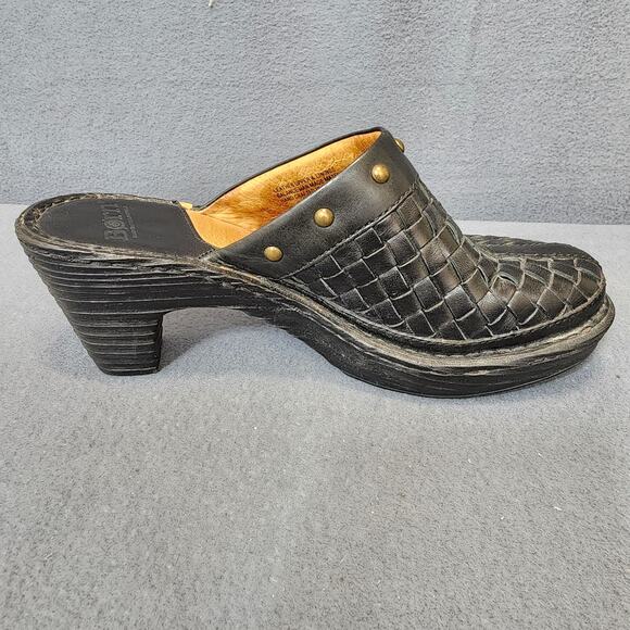 Born Womens Clogs Size 7 Leather Black Slip On Wedge Rivet Weave Festival Comfy - Picture 6 of 11